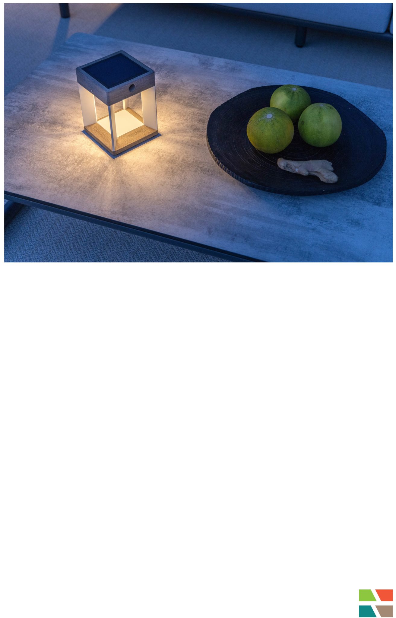 LAMPE DE TABLE SOLAIRE