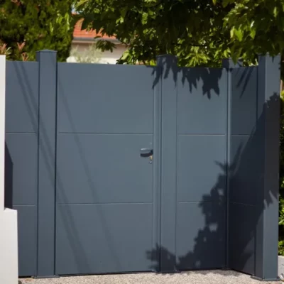 Création d'un portillon en aluminium