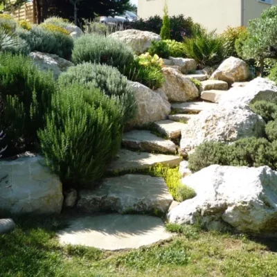Réalisation d'un escalier paysager chez un particulier