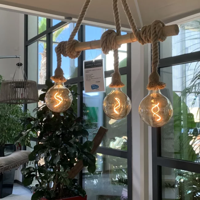 Luminaires d'équipements extérieurs