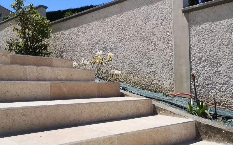 Marches d'escalier carrelage